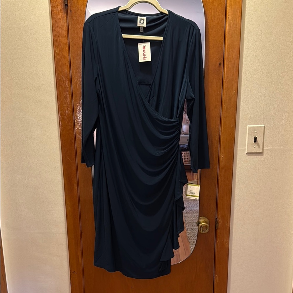 Elegant Black Draped Dress